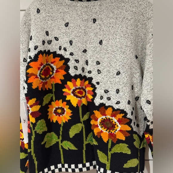 NEW Design Options by Philip and Jane Gordon Sunflower Field Cardigan Size M - Picture 6 of 11